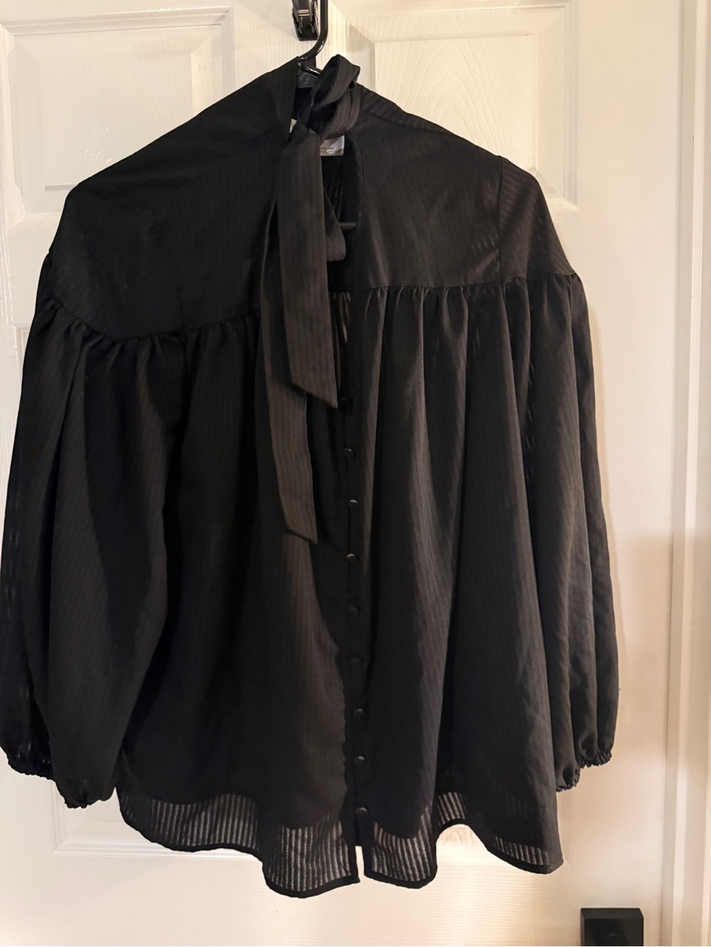 Time and Tru Black Tie-Neck Balloon Sleeve Blouse